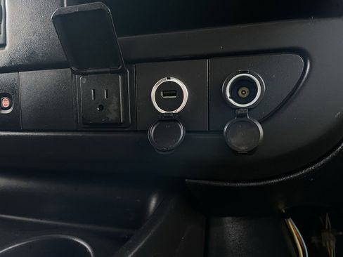 Used 2017 Chevrolet Express 3500 LT w/ LT Preferred Equipment Group image 28