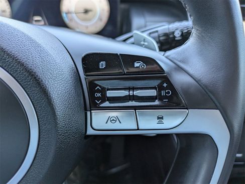 Used 2023 Hyundai Santa Cruz SEL Premium image 25