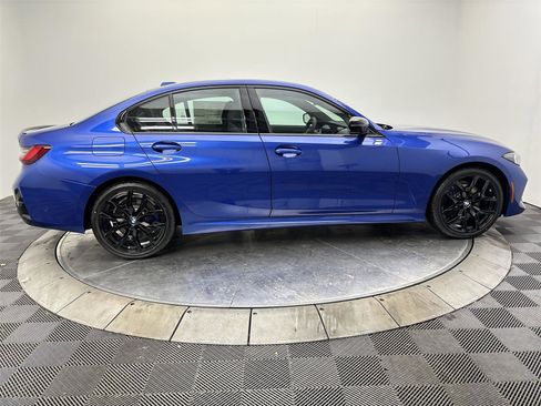 New 2026 BMW 330i xDrive Sedan w/ M Sport Package image 17