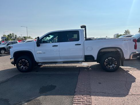 Used 2023 Chevrolet Silverado 2500 W/T w/ WT Convenience Package image 2