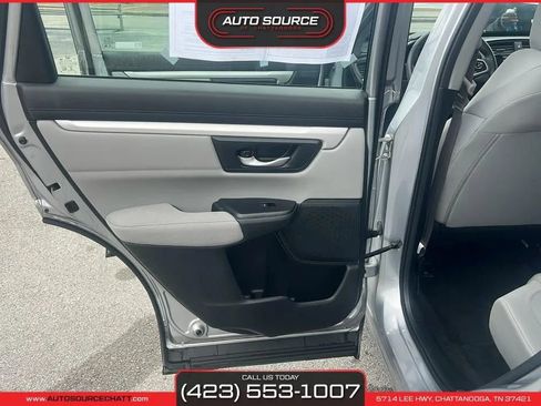 Used 2019 Honda CR-V LX image 17