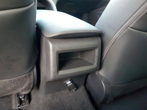 Used 2024 Toyota Camry SE image 16