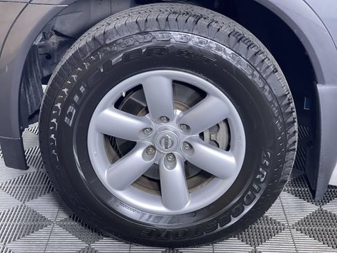Used 2012 Nissan Armada SV AWD/4WD image 23