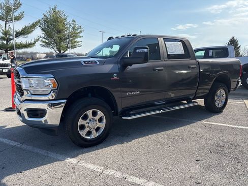 Used 2023 RAM 3500 Big Horn w/ Safety Group image 15