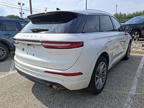 Used 2022 Lincoln Corsair Grand Touring AWD/4WD image 4