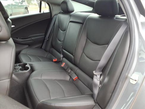 Used 2018 Chevrolet Volt Premier w/ Driver Confidence Package image 15