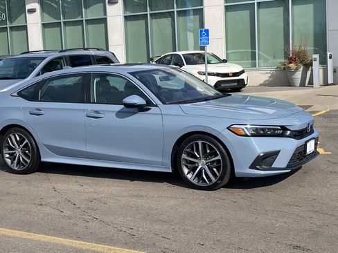 Certified 2023 Honda Civic Touring image 1