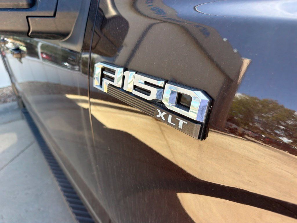 Used 2018 Ford F150 XLT w/ Equipment Group 302A Luxury AWD/4WD image 6
