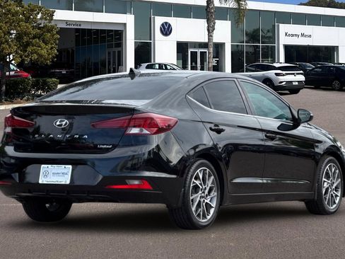 Used 2020 Hyundai Elantra Limited w/ Cargo Package (C1) image 4