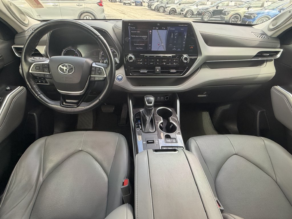 Used 2022 Toyota Highlander Platinum AWD/4WD image 15