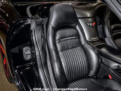 Used 2002 Chevrolet Corvette Convertible w/ Preferred Equipment Group2 image 85