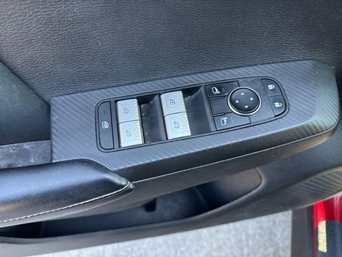 Used 2022 Mitsubishi Outlander ES image 18