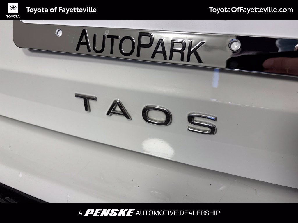 Used 2024 Volkswagen Taos SE AWD/4WD image 5