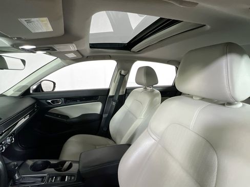 Used 2022 Honda Civic Touring image 21