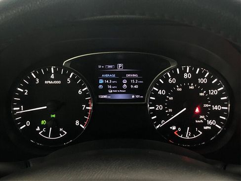 Used 2016 Nissan Pathfinder SV w/ SV Cold Weather Package image 14