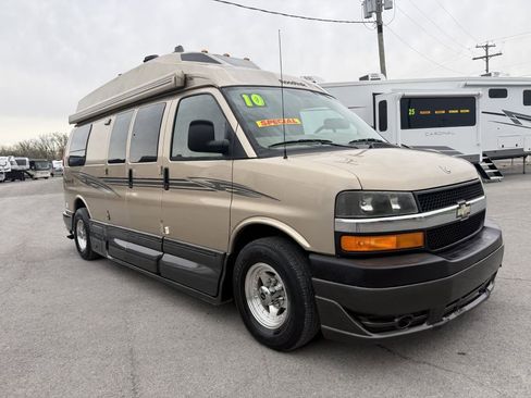 Used 2010 Chevrolet Express 3500 Extended w/ Power Package RWD image 28