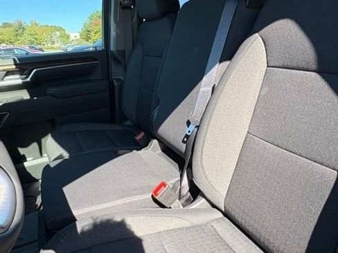 New 2025 GMC Sierra 2500 SLE image 27