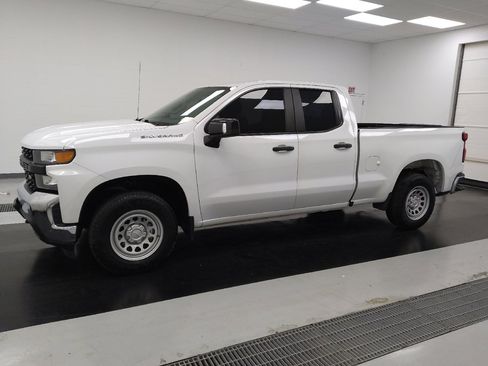 Used 2021 Chevrolet Silverado 1500 W/T w/ WT Safety Package image 2