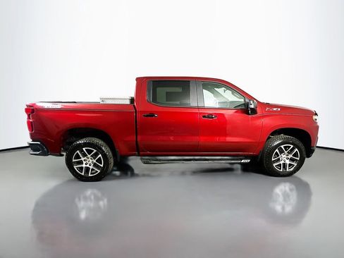 Used 2020 Chevrolet Silverado 1500 LT Trail Boss w/ Convenience Package AWD/4WD image 7