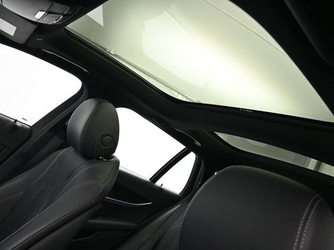 Used 2023 Mercedes-Benz E 450 4MATIC All-Terrain Wagon image 7