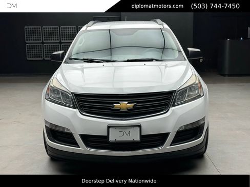 Used 2017 Chevrolet Traverse LS image 10