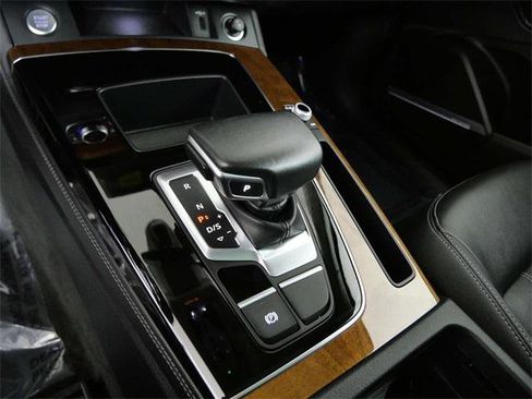 Used 2022 Audi Q5 2.0T Premium Plus image 20