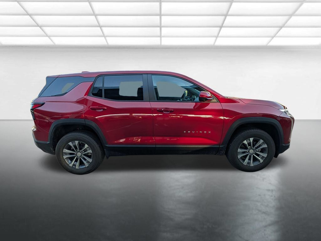 New 2027 Chevrolet Equinox LT w/ Safety and Technology Package FWD image 31