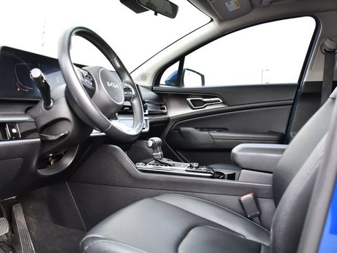 Used 2023 Kia Sportage EX FWD image 15