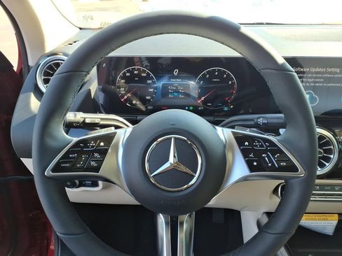 New 2026 Mercedes-Benz GLA 250 4MATIC image 19