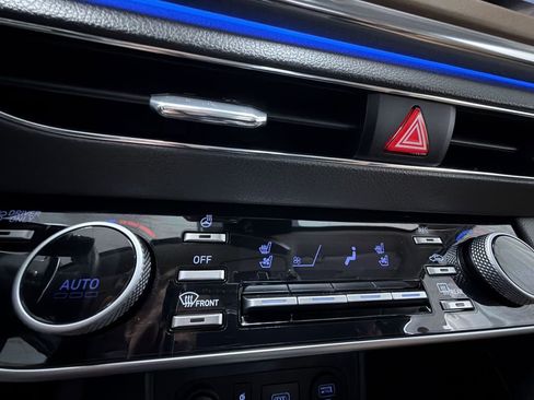 Used 2023 Hyundai Sonata Limited w/ Cargo Package image 13