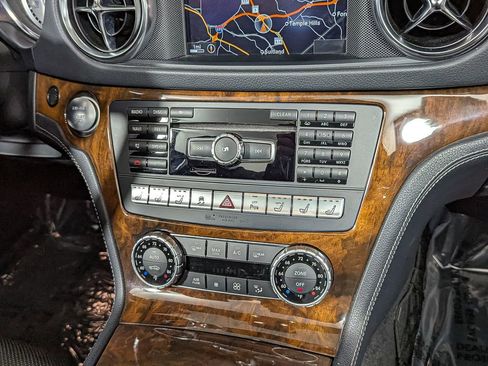 Used 2013 Mercedes-Benz SL 550 SL 550 image 45