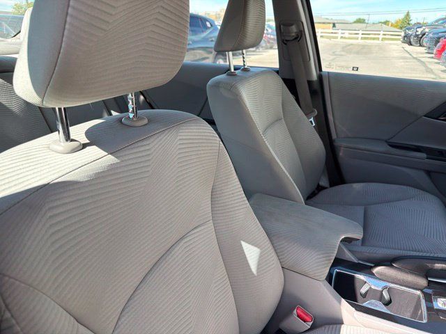 Used 2017 Honda Accord LX image 22