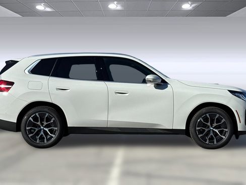 Used 2026 BMW X3 xDrive30 w/ Premium Package image 8