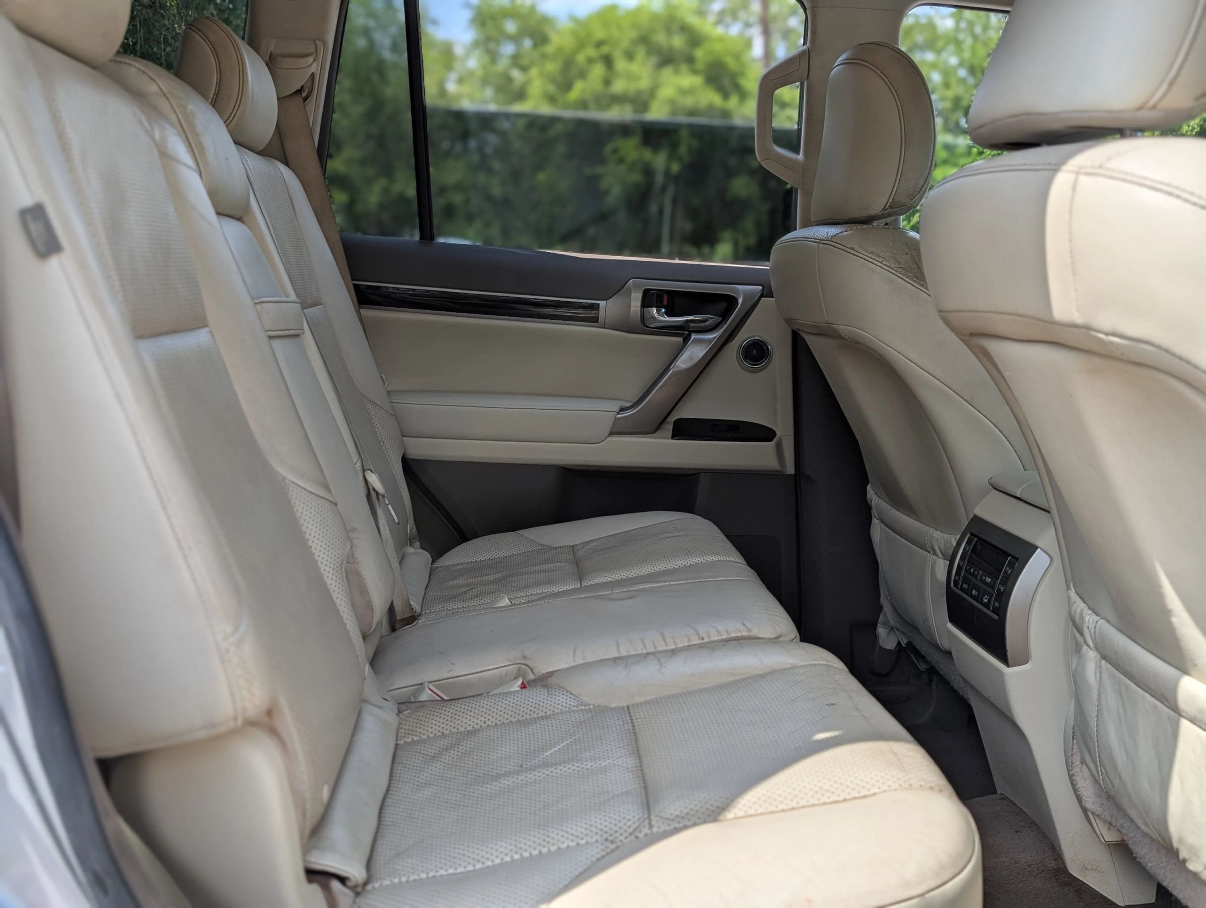 Used 2015 Lexus GX 460 Luxury AWD/4WD image 16