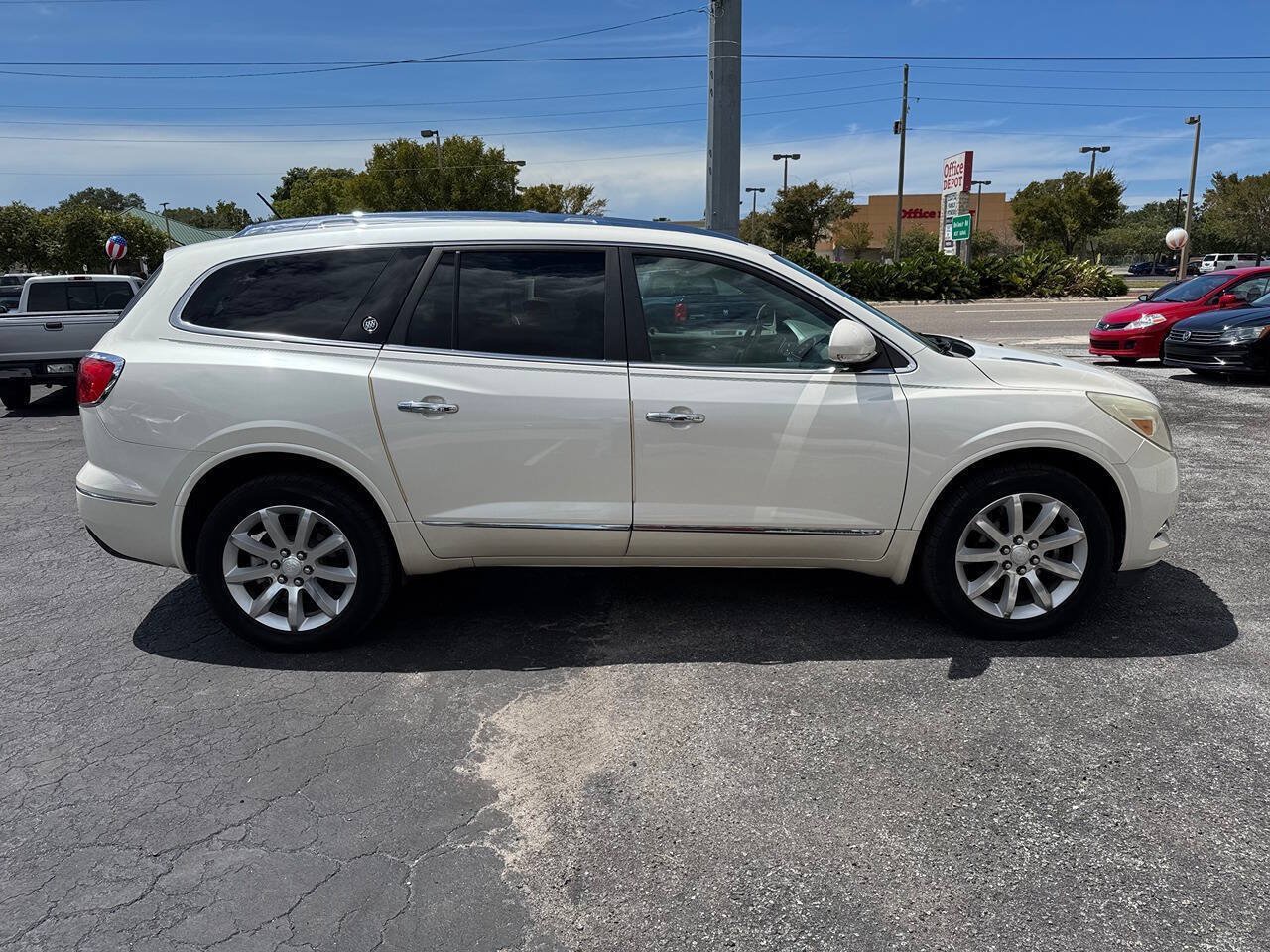 Used 2015 Buick Enclave Premium w/ Trailering Package FWD image 9