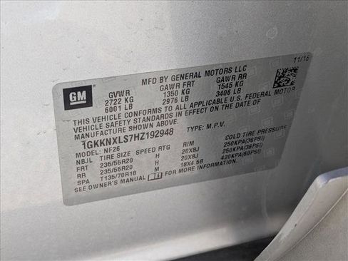 Used 2017 GMC Acadia Denali image 17