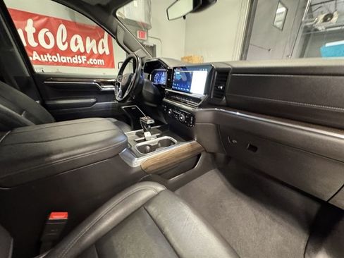 Used 2024 Chevrolet Silverado 1500 RST w/ Convenience Package II AWD/4WD image 12