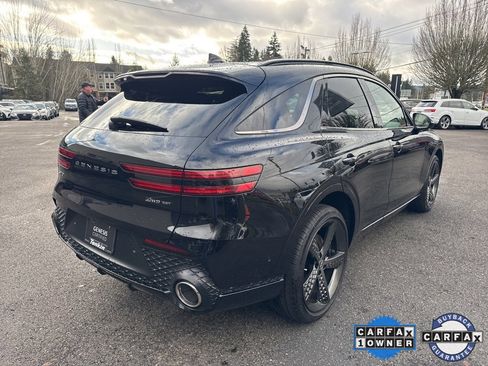 Used 2025 Genesis GV70 3.5T Sport w/ Sport Prestige Package image 7