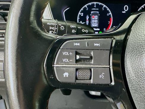 Certified 2023 Honda Pilot TrailSport image 12