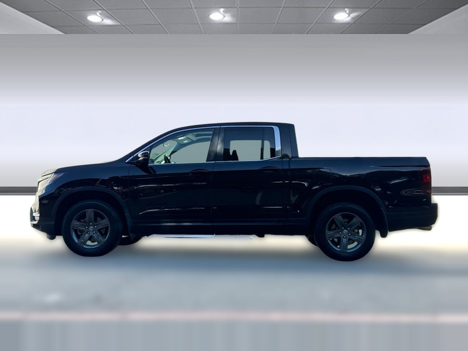Certified 2023 Honda Ridgeline RTL image 2