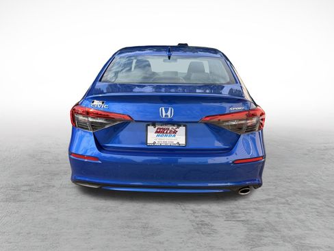 Used 2023 Honda Civic Sport image 5