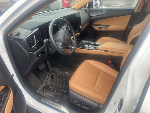 Used 2024 Lexus NX 450h+ AWD w/ Vision Package image 21