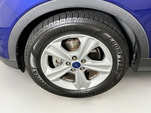 Used 2015 Ford Escape SE w/ Equipment Group 201A image 11