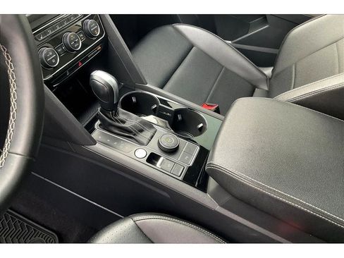 Used 2021 Volkswagen Atlas SEL image 19