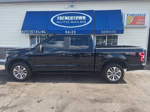 Used 2018 Ford F150 XL w/ Equipment Group 101A Mid image 2