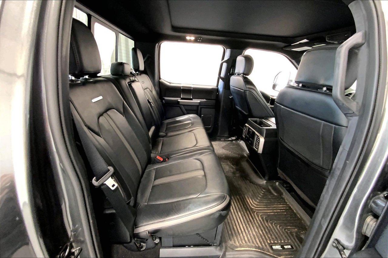 Used 2019 Ford F250 Platinum w/ Platinum Ultimate Package AWD/4WD image 25