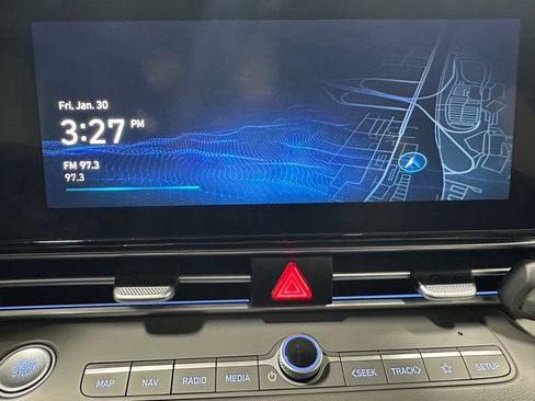 Used 2025 Hyundai Elantra SEL w/ Cargo Package image 26