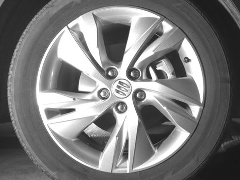 Used 2025 Buick Encore GX Preferred image 13