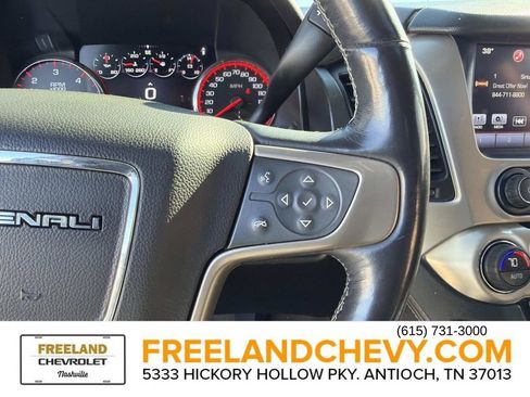 Used 2016 GMC Yukon Denali image 33