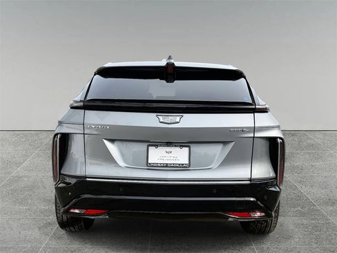 Used 2024 Cadillac Lyriq Tech image 11